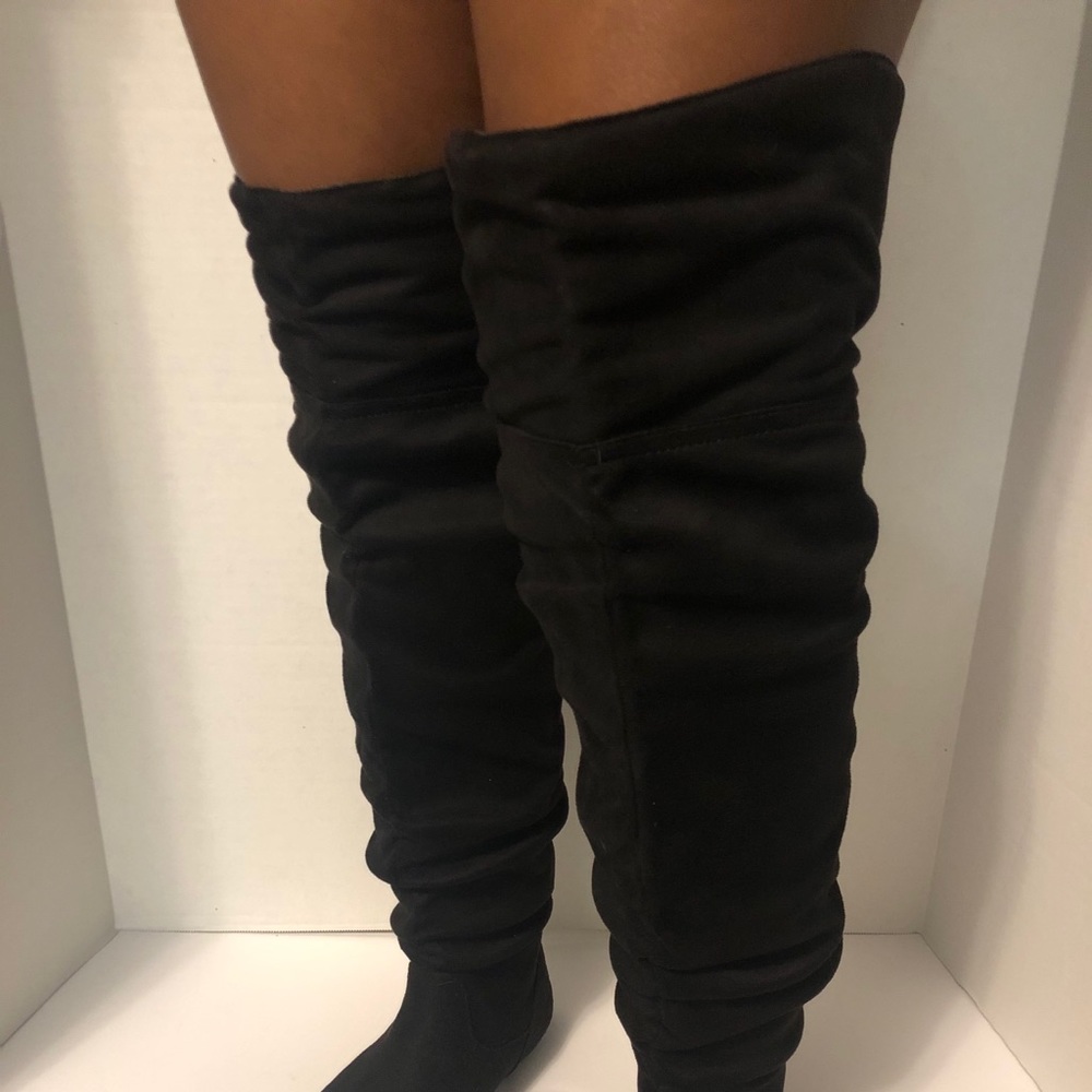 “New” thigh high flat black faux suede boots